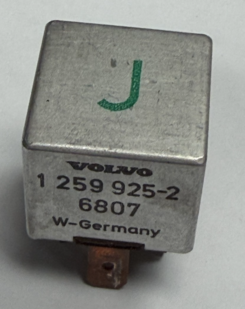 86 1986 Volvo 740 5-Pin Multi Purpose Relay 1 259 925-2 6807 Silver