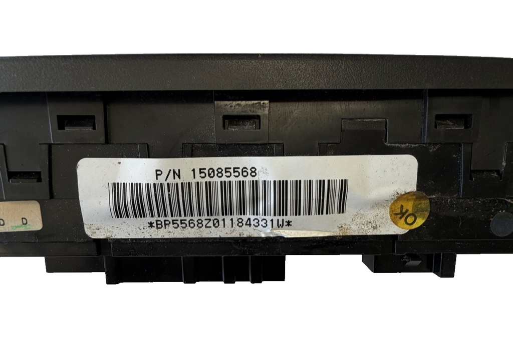 2002-2005 GMC Envoy Driver Left Front Door Master Switch 15085568 Black by GM