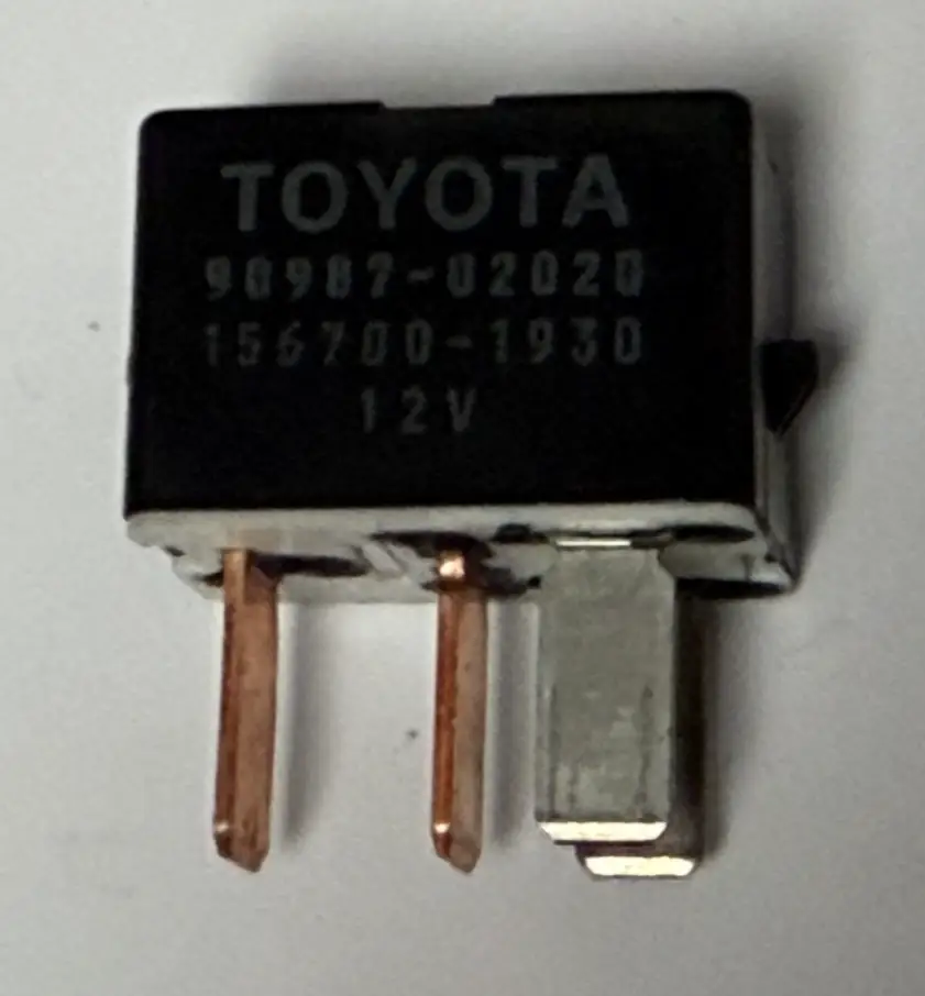 Tail Lamp Relay 12V 90987 02020, 156700 1930 fits 00 01 02 03 Toyota Celica by Toyota