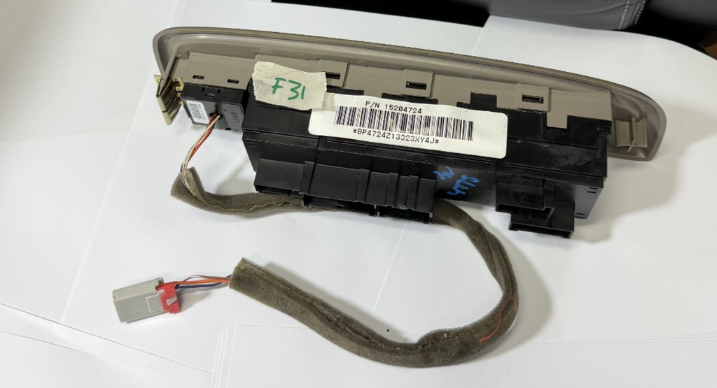 2002-2005 GMC Envoy Master Window Door Switch Front Left Driver 15204724