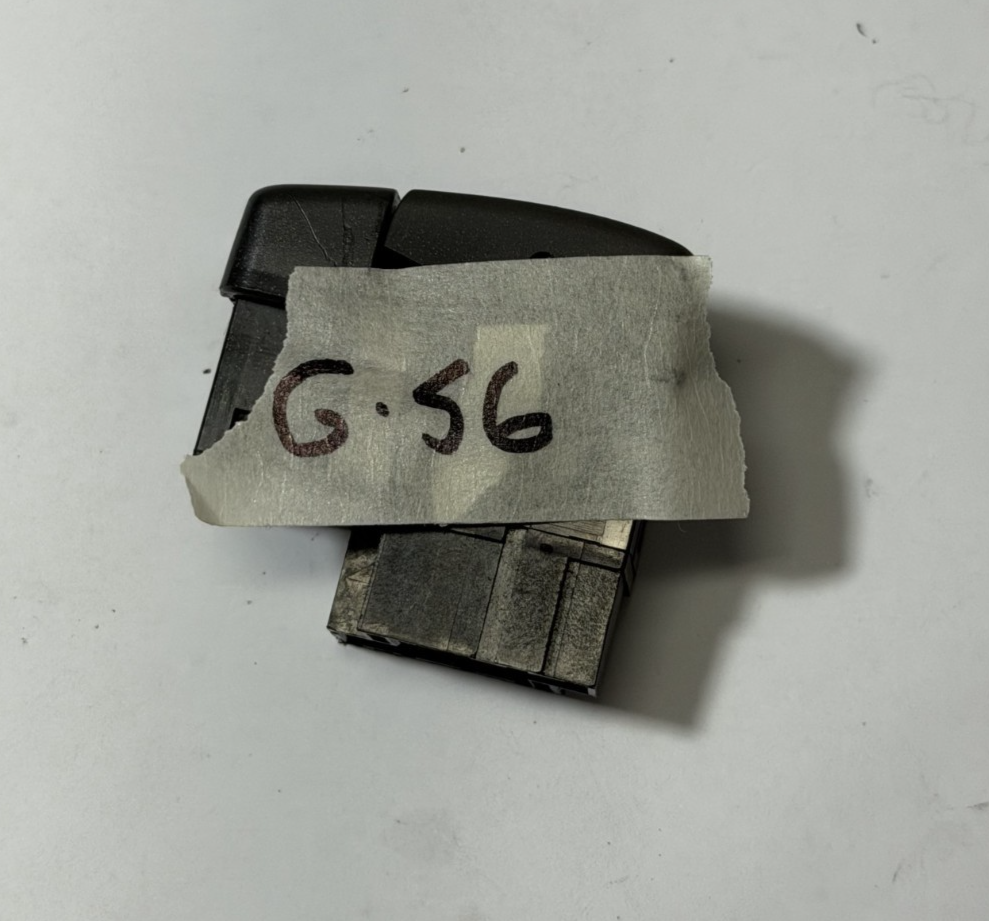 1998-2004 Volvo 70 Series Rear Fog Light Foglamp Lamp Switch 9162976, 98W17K