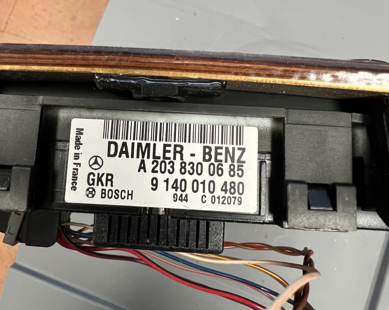 2001-2004 Mercedes Benz C Class C320 C240 Radio Climate Control Bezel OEM