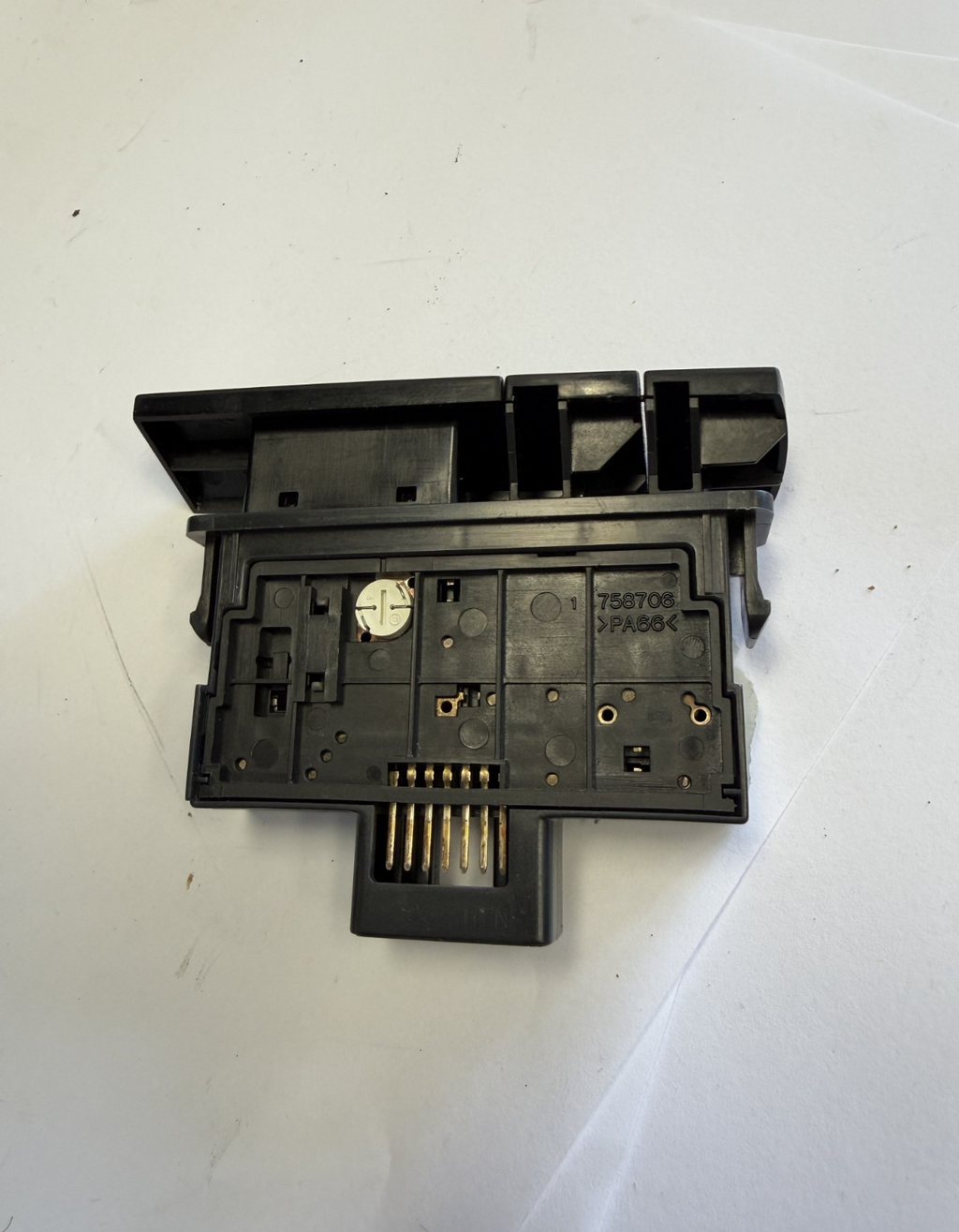 2004-2009 Toyota Prius Dash Hazard Signal Trip Control Button Switch 758706