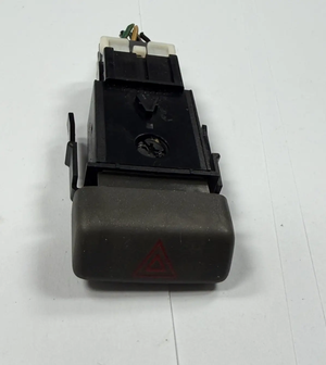 2000-2004 Volvo S40 Hazard Warning Emergency Switch Button 30862865 Black