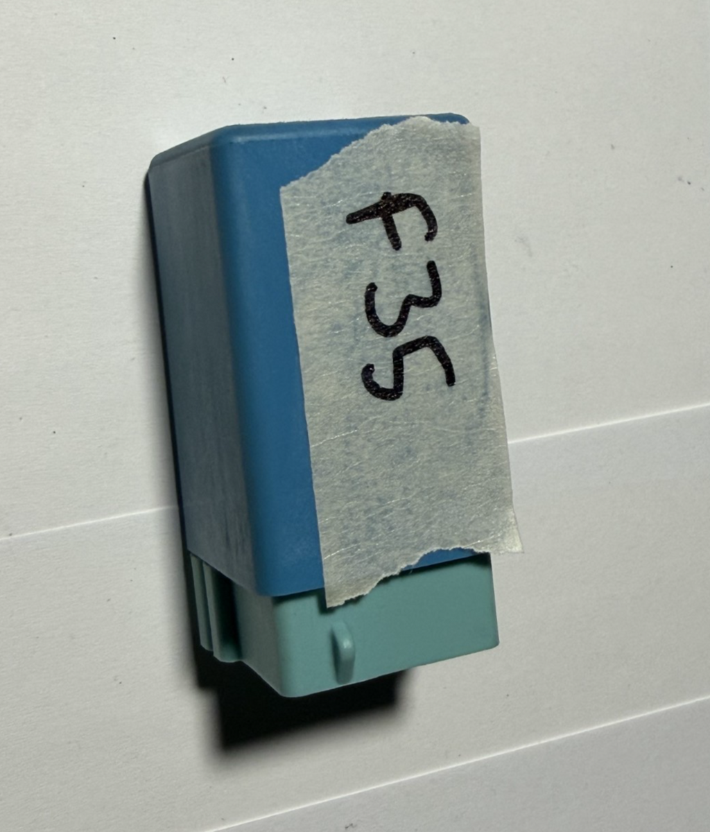 Volvo V70 C70 S70 V40 S40 Volvo Warning Seat Belt Relay 89 5181 000, 9148748