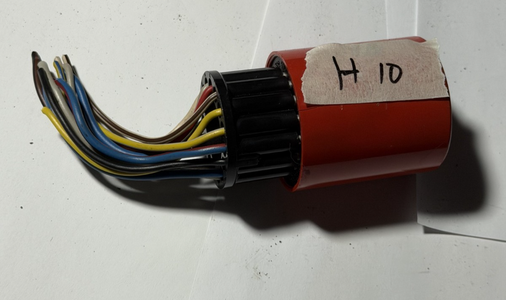 1986-1993 Volvo 240 Bulb Failure Relay 1362367, 5KG 004 919 04 Red