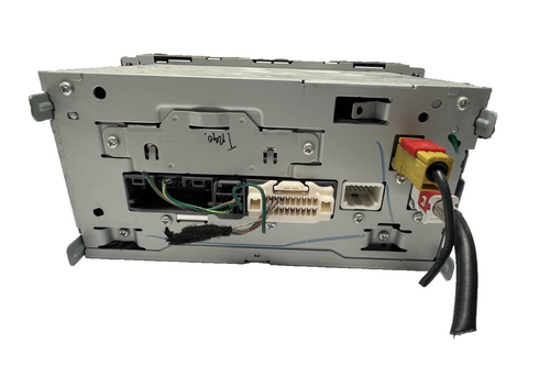 12 13 14 15 16 Caravan Town & Country Satellite Radio Receiver Head 05091201AB