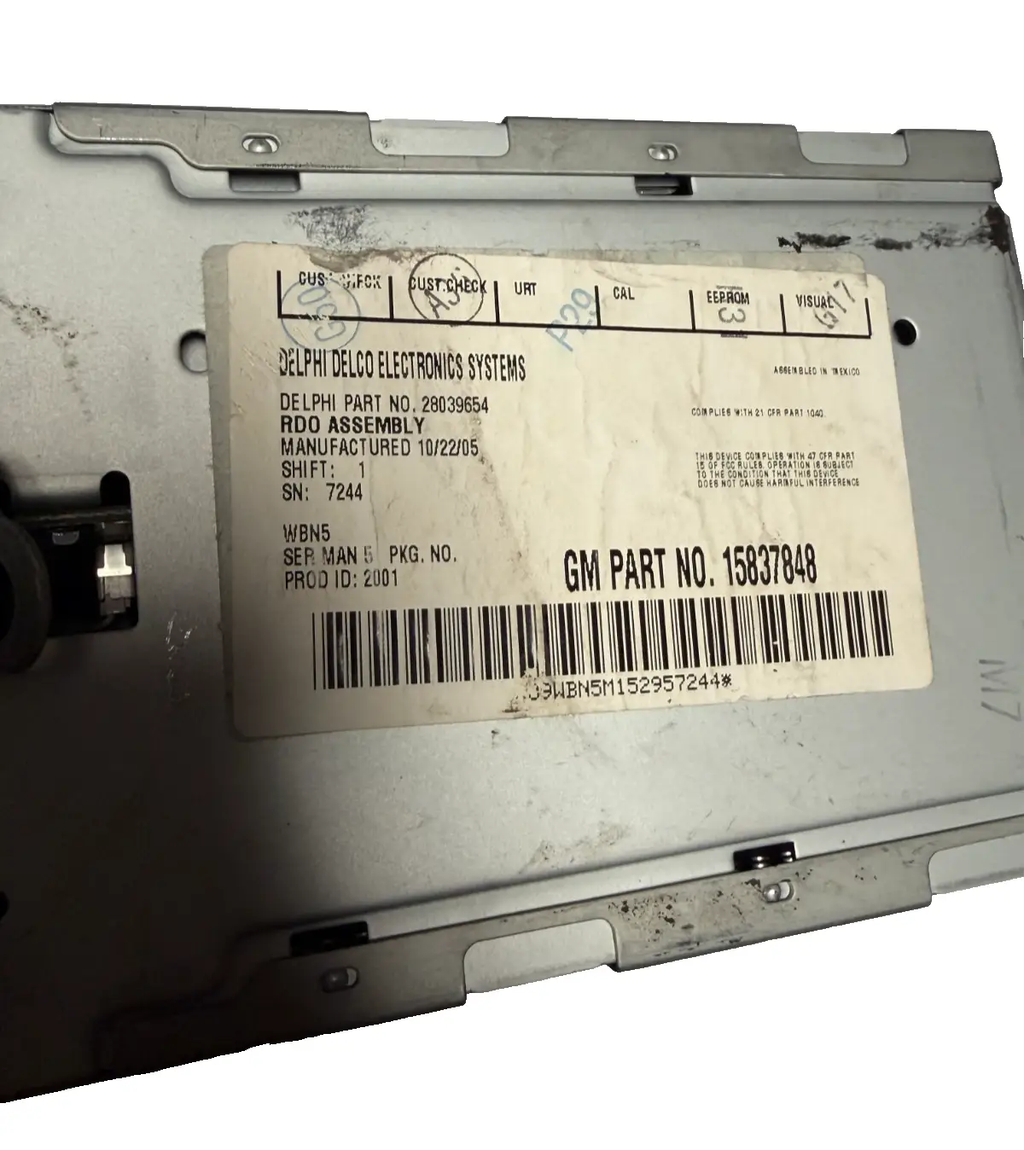 AM FM Radio Stereo MP3 CD Player Receiver 15837848 fits 05-12 Chevrolet Colorado by Delphi