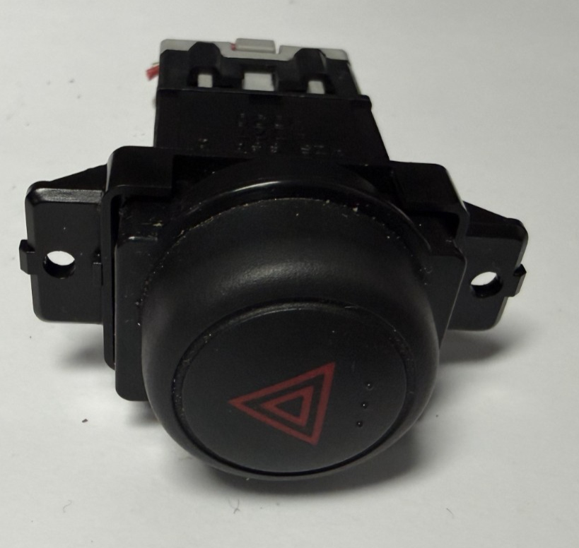 03-11 Honda Element Hazard Emergency Light Control Button Switch M20419