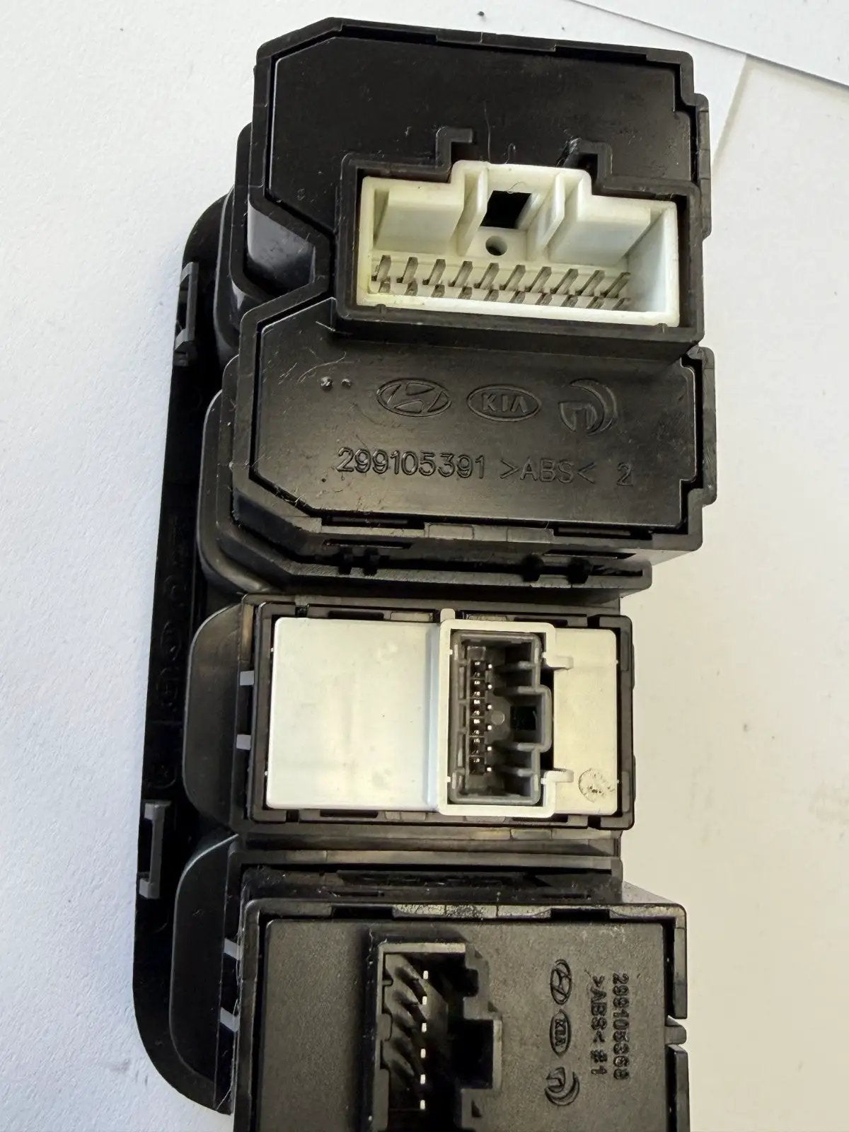 2012-2017 Kia Rio Traction Off Active Eco Dimmer Control Switch 299105391 Black by Kia
