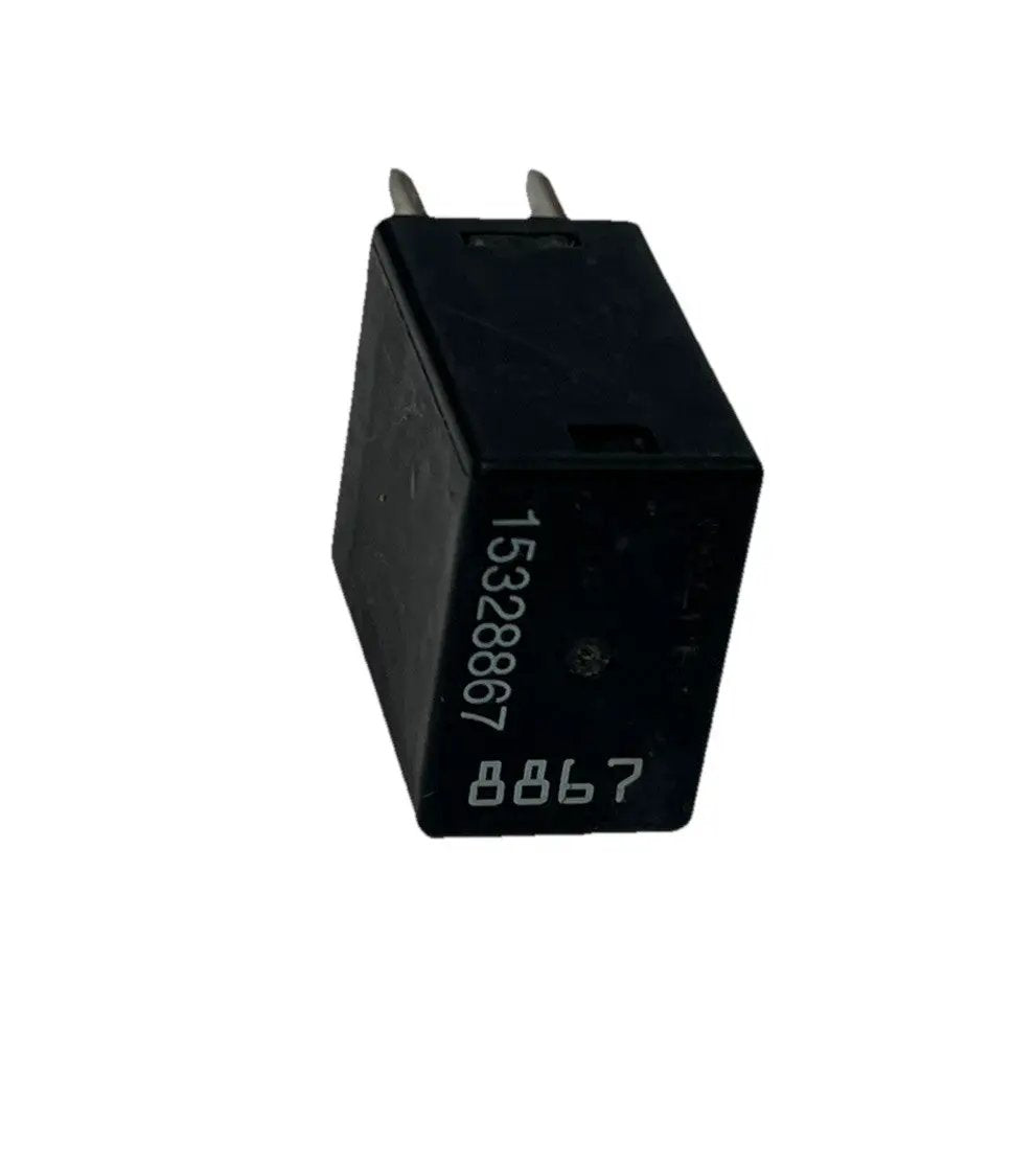 Genuine Delphi Automotive Daytime Running Lamp 5-Pin Relay OEM 15328867 by Delphi