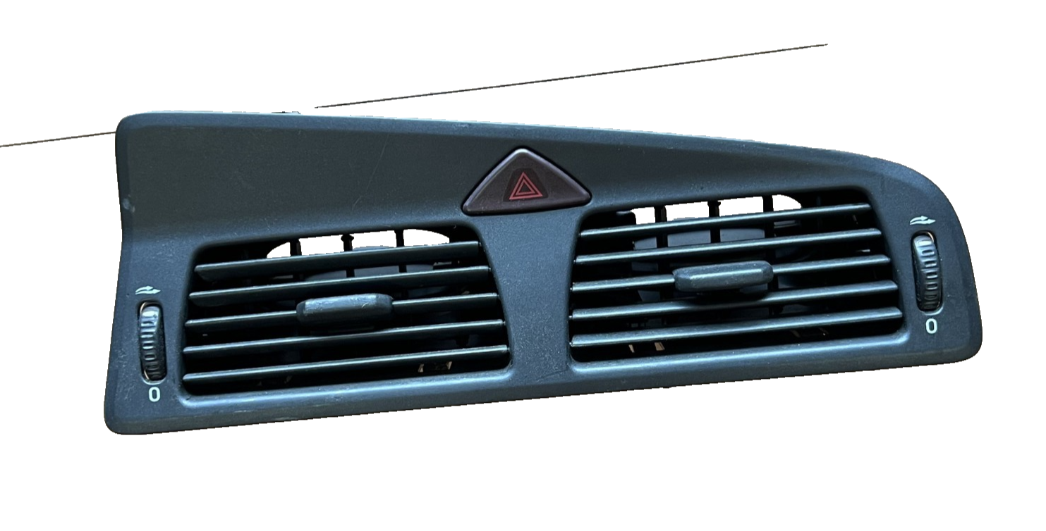2004-2009 Volvo S60 V70 XC70 AC Center Vent with Hazard Switch 3409374