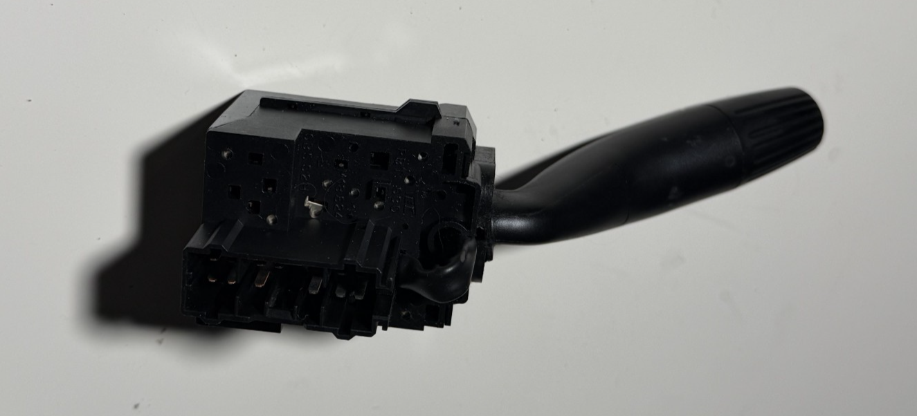 Windshield Wiper Control M18634 Black fits 02 03 04 05 06 Honda Element