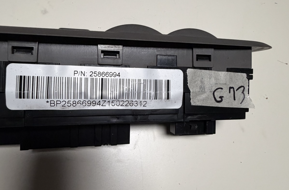 2006-2009 Envoy Rainier Trailblazer Master Power Window Switch 25866994