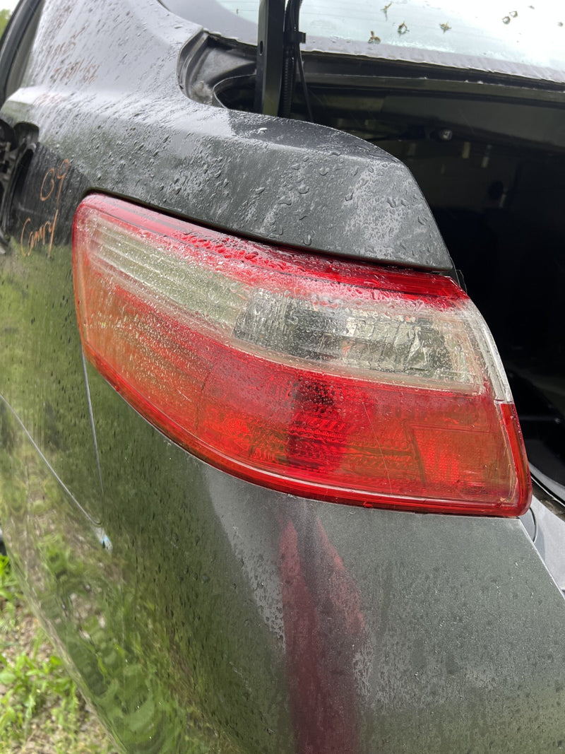 2007 2008 2009 Toyota Camry Taillight Tail Light Left LH Driver Side OEM