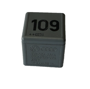 2002 To 2006 Volkswagen Beetle Glow Plug Relay 1J0906381A