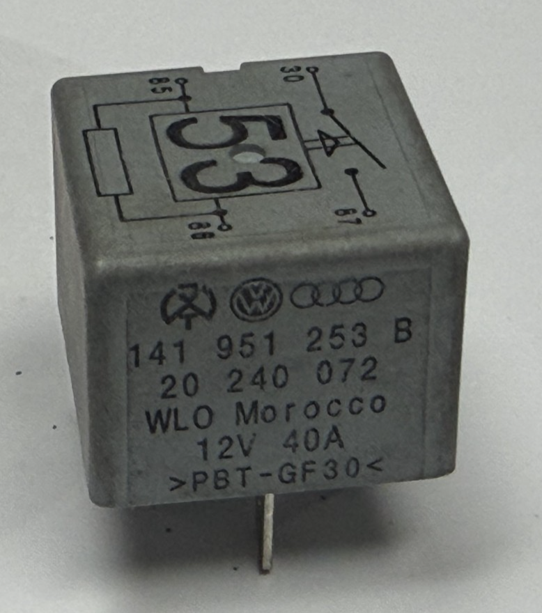 Multifunction Relay 141 951 253 B, 20 240 072 Gray for Audi Volkswagen