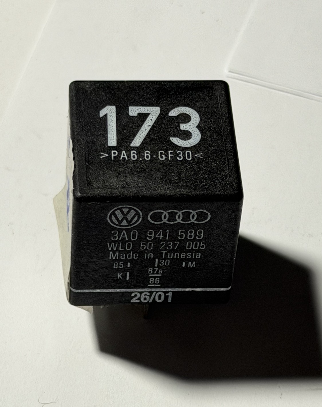 99-02 Volkswagen Cabrio Audi Daytime Running Light Relay 3A0941589, WL050237005