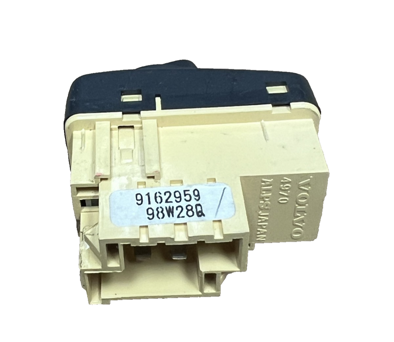 1998-2004 Volvo C70 S70 V70 Trip Computer Reset Info Switch OEM 9162959