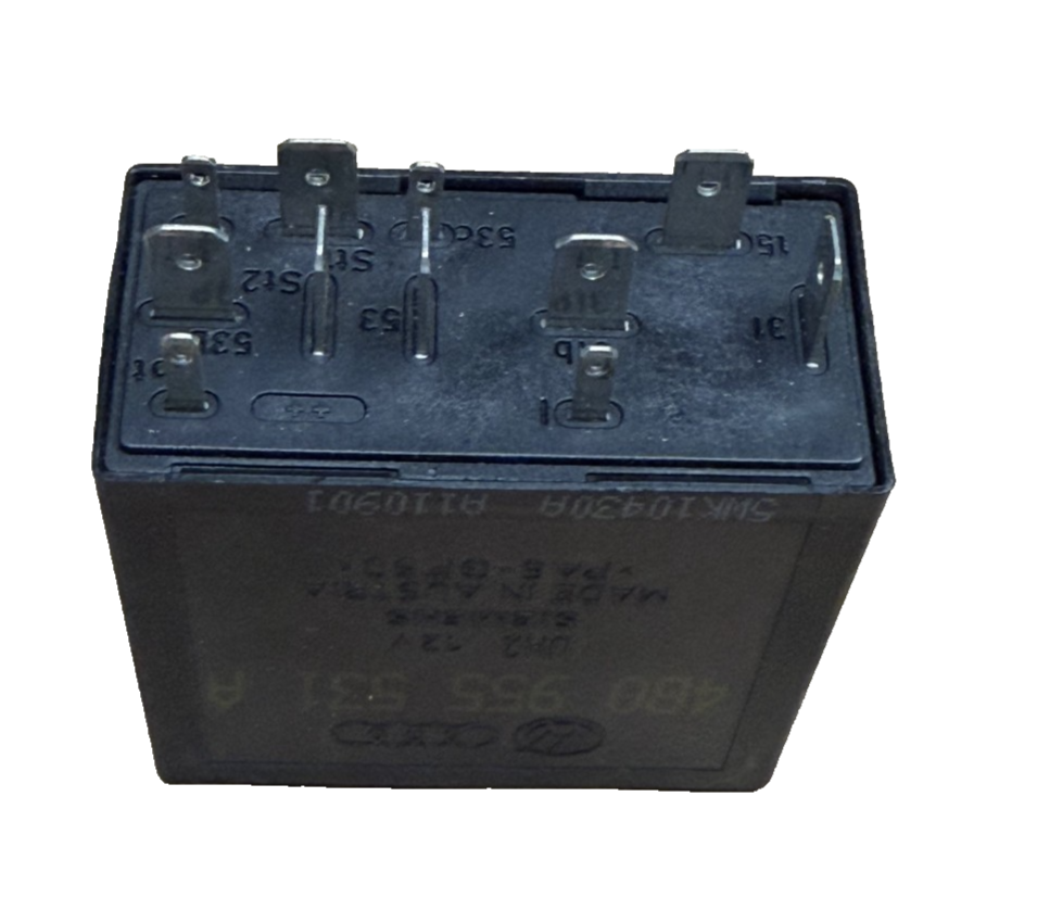 03 2003 Volkswagen Golf Wiper Control Relay Module 12V 4B0 955 531 A Black