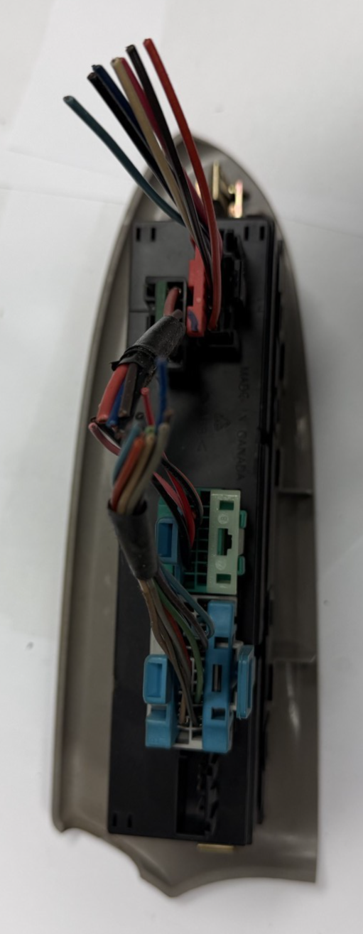 2002-2005 Chevy Trailblazer Master Power Window Switch Driver Left 15114241