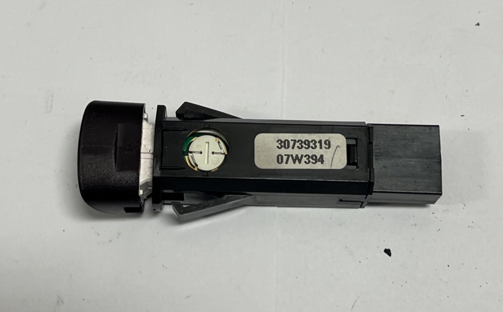2003-2014 Volvo XC90 Dashboard Hazard Flasher Button Switch OEM 30739319