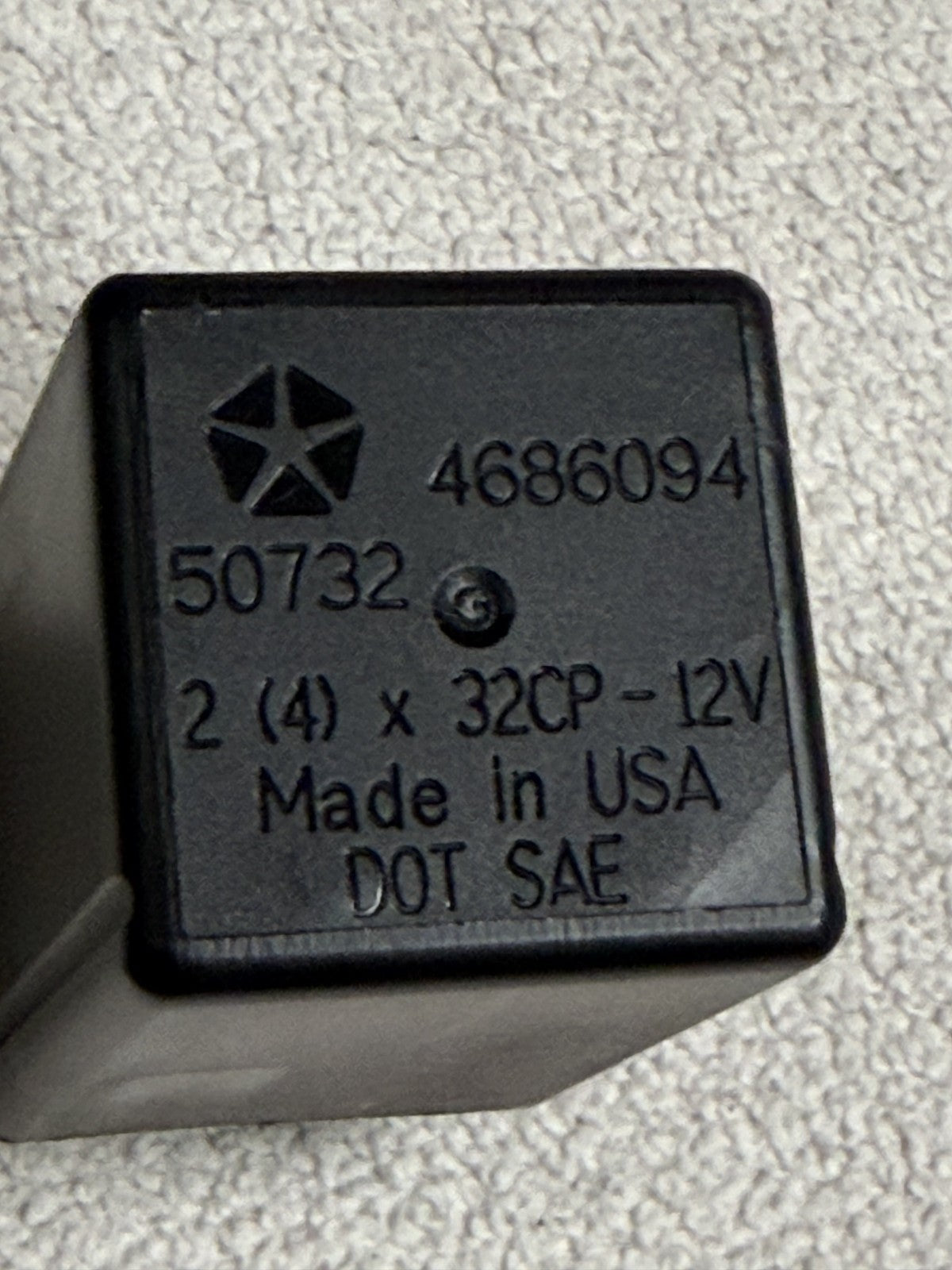 Turn Signal Relay 12V 4686094, 50732 fits 1997 1998 1999 2000 Dodge Caravan