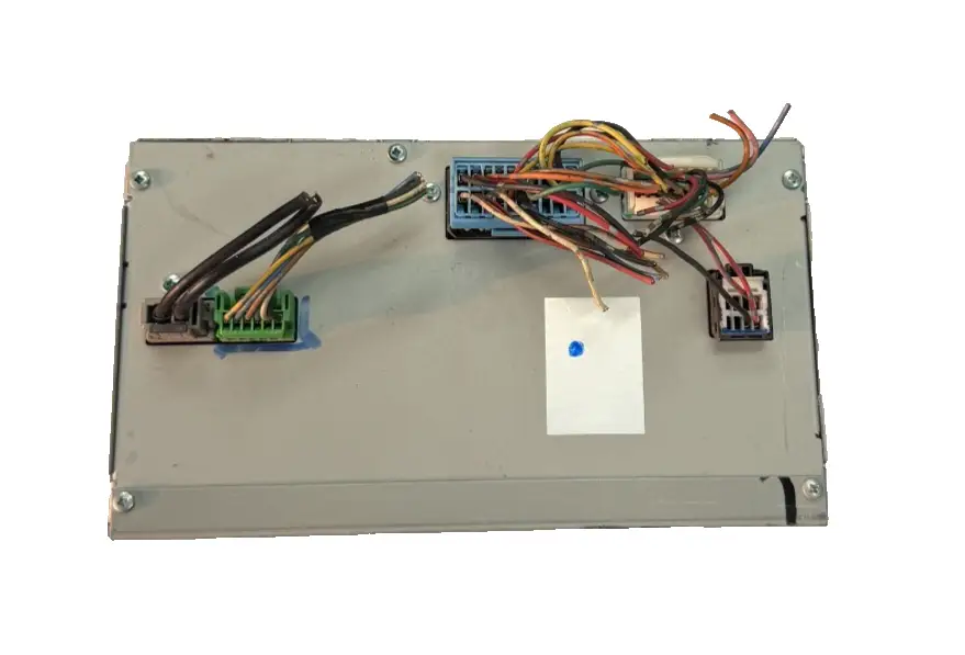 Stereo Radio Receiver AM FM CD Player 39101SCVA120M1 fits 03-06 Honda Element by Honda