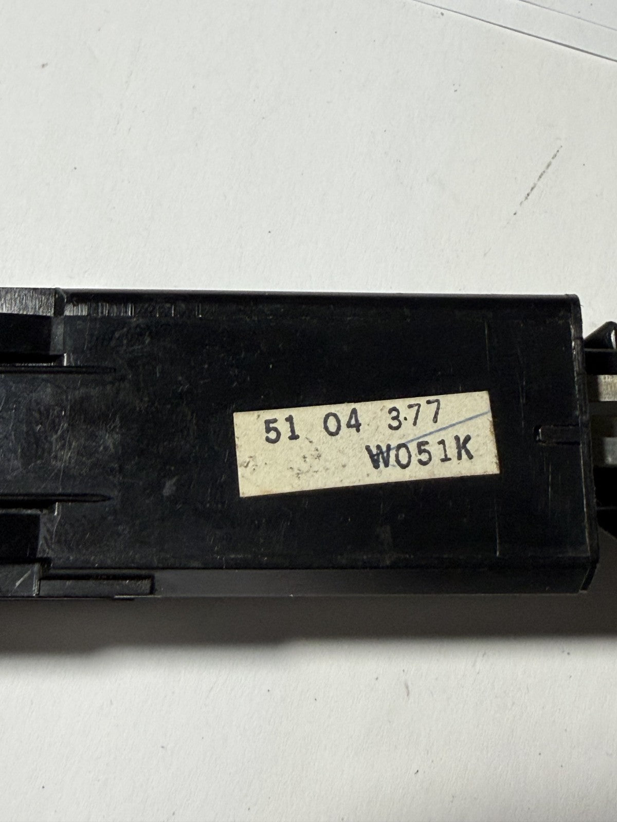 1999 2000 2001 2002 2003 2004 2005 Saab 9-5 Heated Seat Switch 51 04 377, W051K