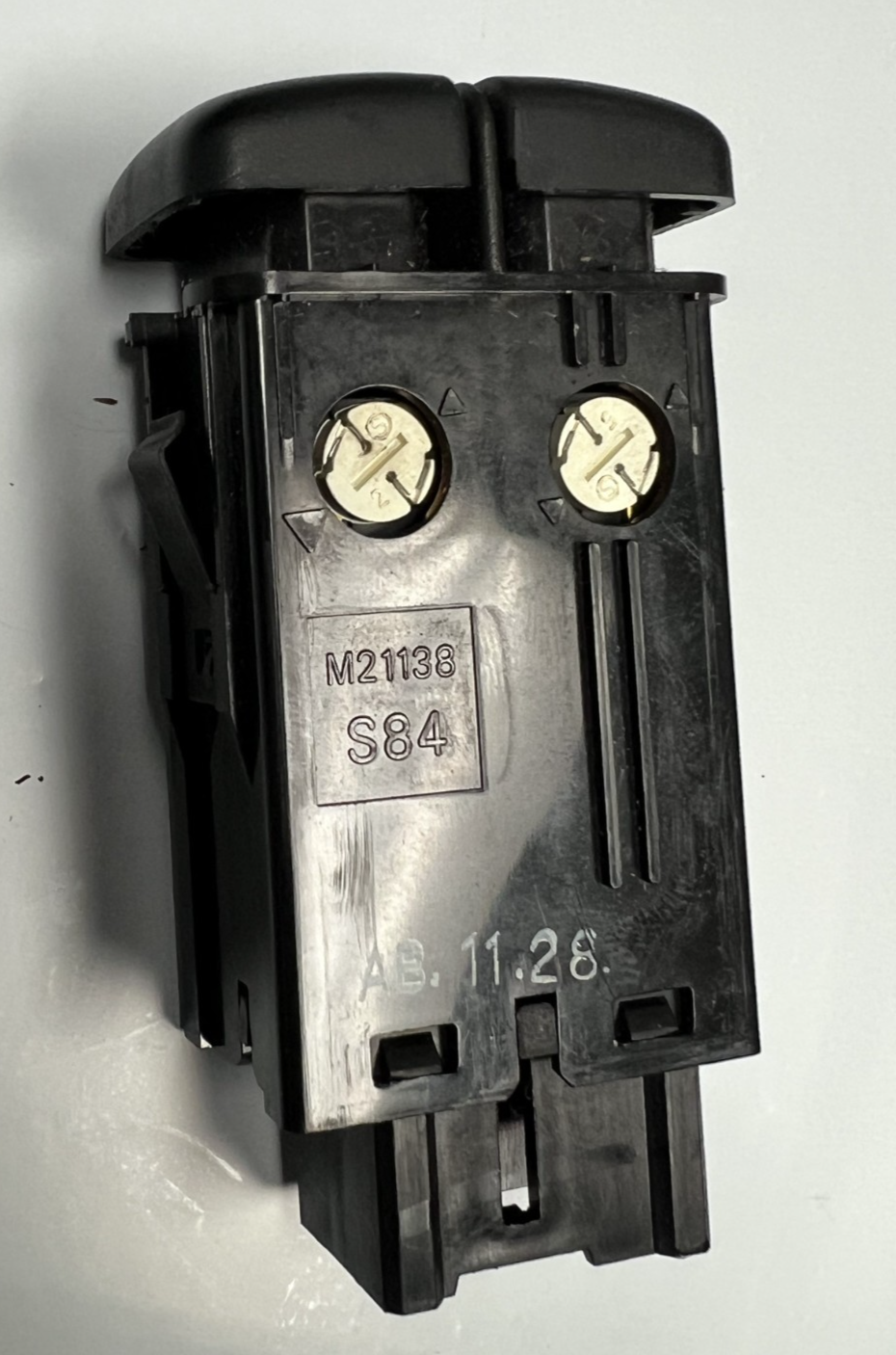 TCS Cruise Control Switch Button M17982 fits 1999 2000 2001 2002 2003 Acura TL