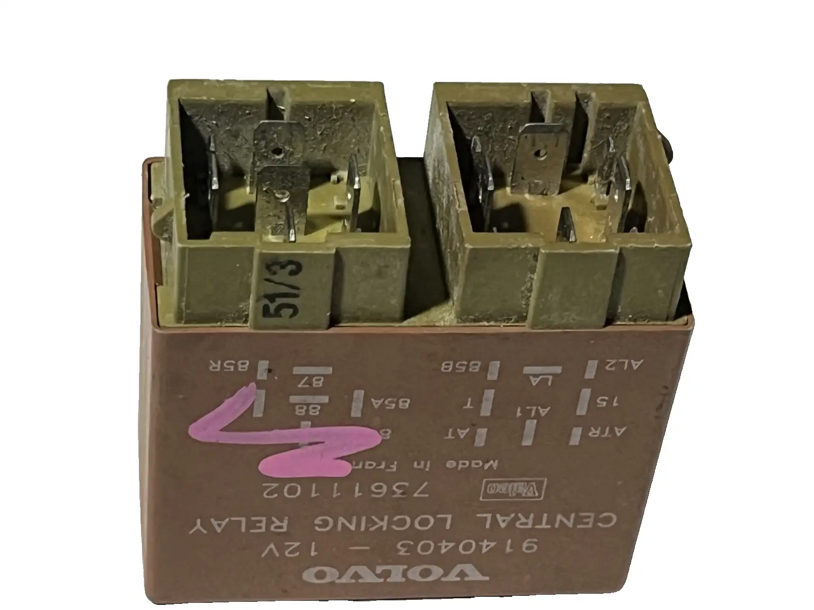 94 1994 Volvo 850 Central Locking Relay 12V OEM 9140403, 73611102 Brown by Volvo