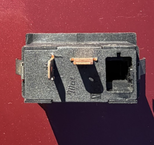 1986-1993 Volvo 240 244 Wagon Defrost Defroster Switch 1324679