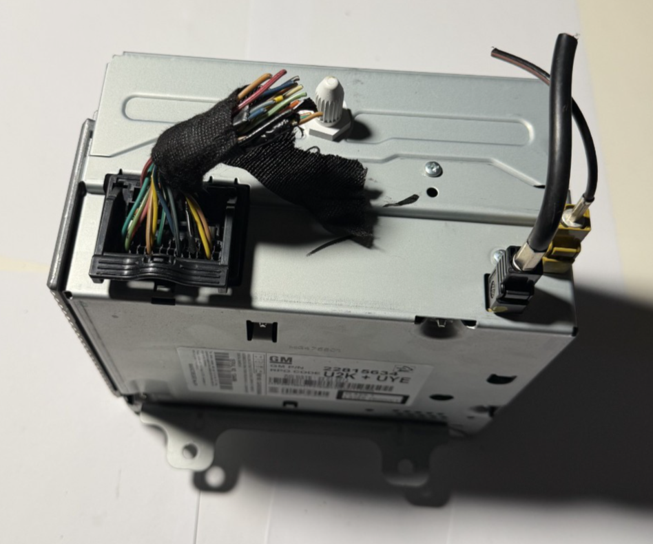 2011-2012 11 12 Chevrolet Chevy Cruze AM FM Audio Radio Receiver 22815634