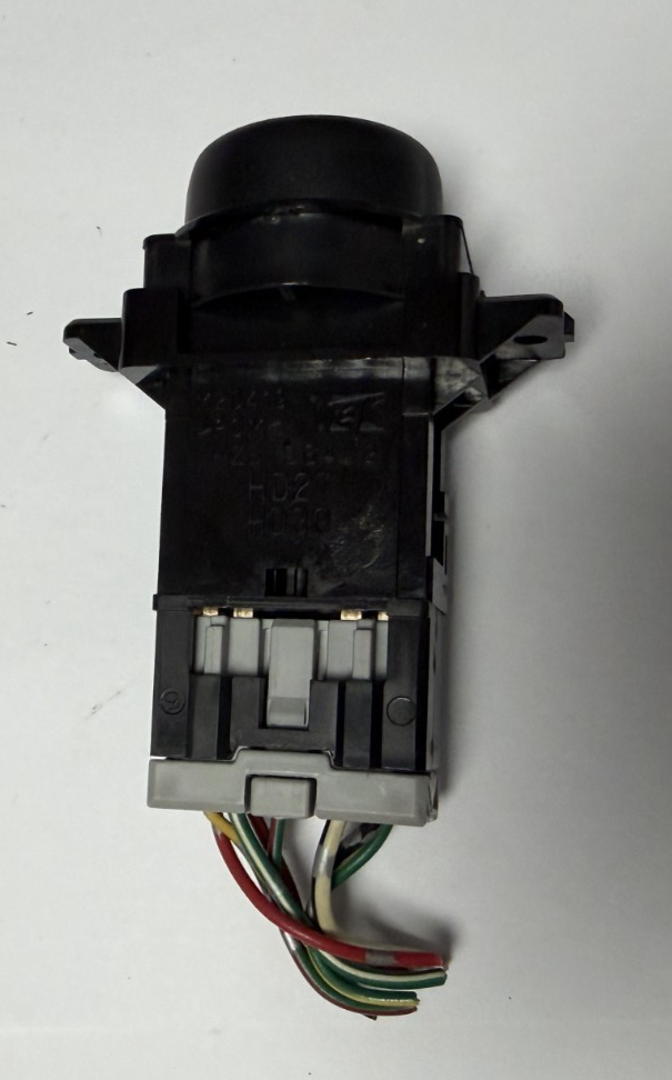 03-11 Honda Element Hazard Emergency Light Control Button Switch M20419