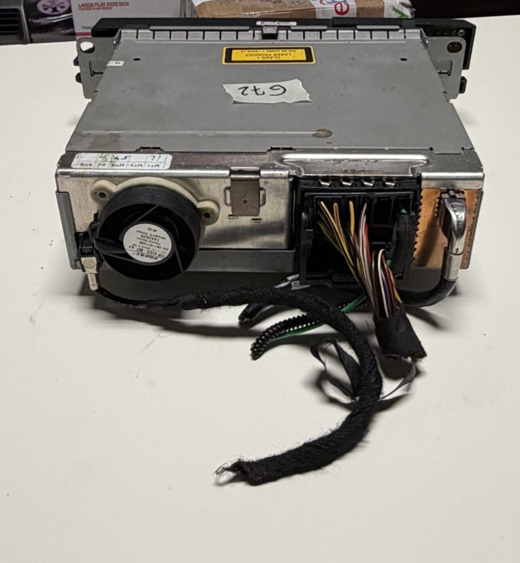 2004-2009 BMW E60 E63 E64 5/6 Series Radio CD Disc Player 9 145 250, 68000017