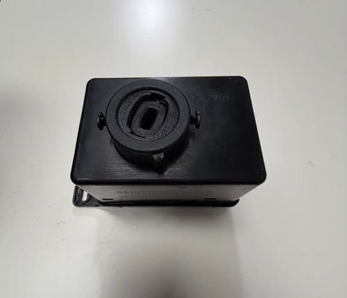 09 10 11 12 Volkswagen Routan Ignition Switch Module 68068868AE Black by Unbranded