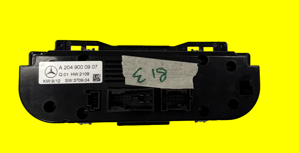 08-11 Mercedes X204 GLK350 AC Heater Temperature Climate Control A 204 900 09 07