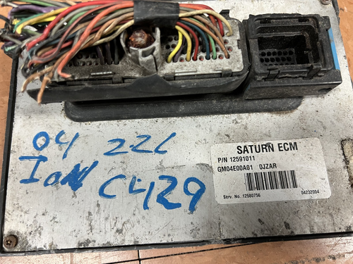 04 2004 Saturn Ion Engine Control Module ECM ECU OEM 12591011 04E00A01