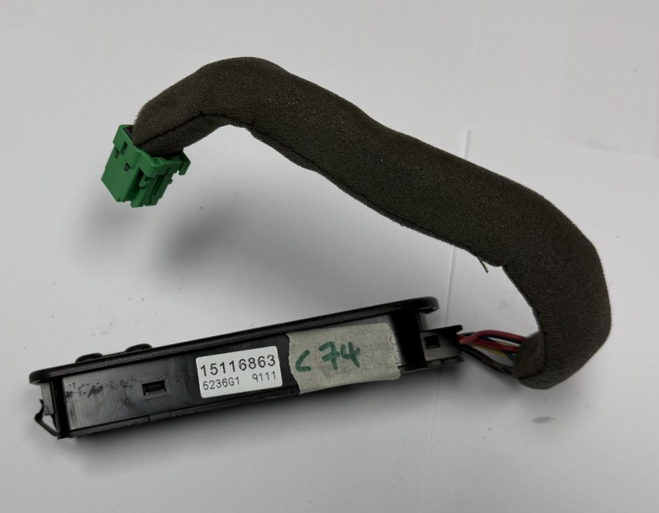 03-06 Tahoe Suburban Yukon Heated Heat Seat Switch Left Hand Drive 15116863