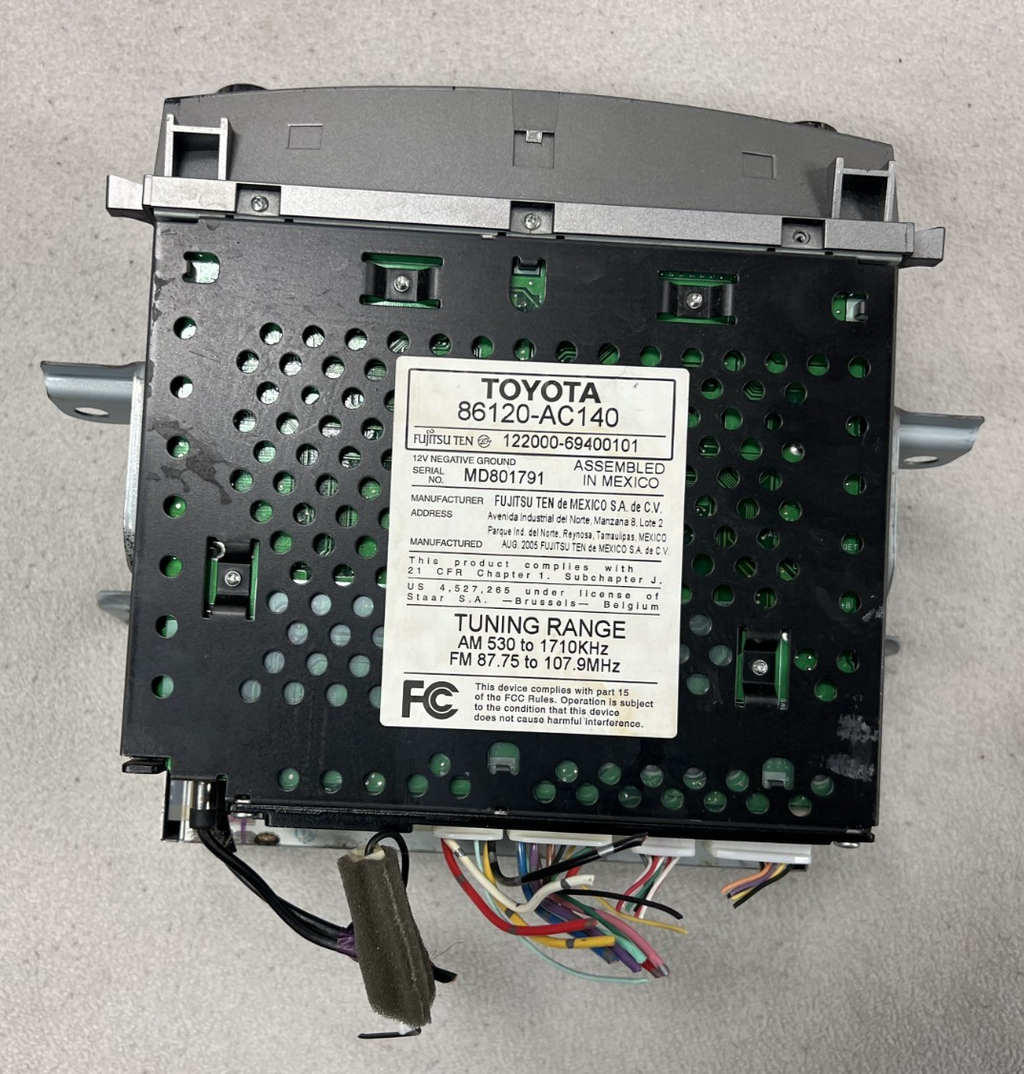 05 06 07 Toyota Avalon AM FM Radio Audio CD Player Stereo Receiver 86120 AC140