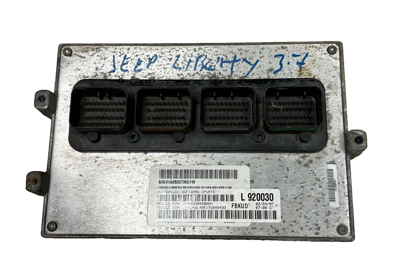 07 2007 Jeep Liberty 3.7L  AT Engine Computer Control Module OEM 05094580AH