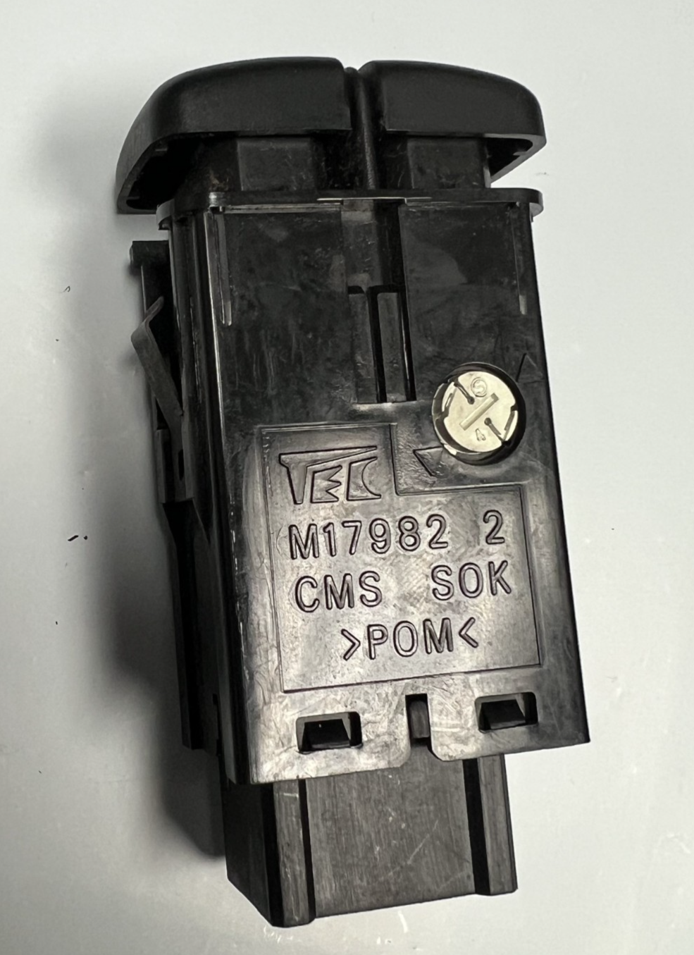 TCS Cruise Control Switch Button M17982 fits 1999 2000 2001 2002 2003 Acura TL
