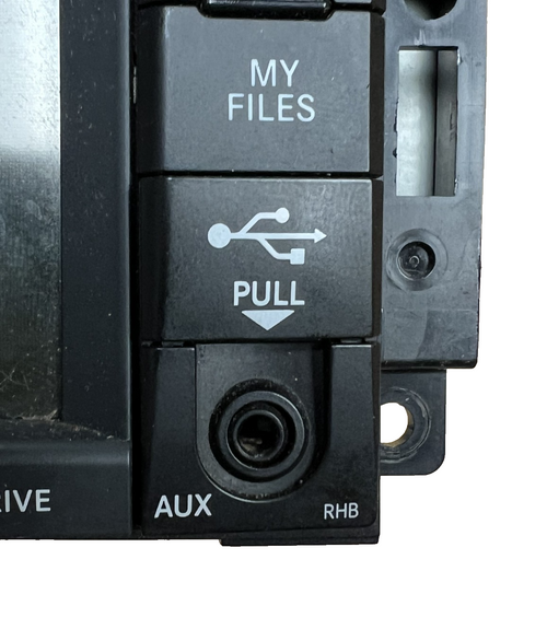 2009-2014 Volkswagen Routan Stereo Radio Media Receiver OEM 05064843AG