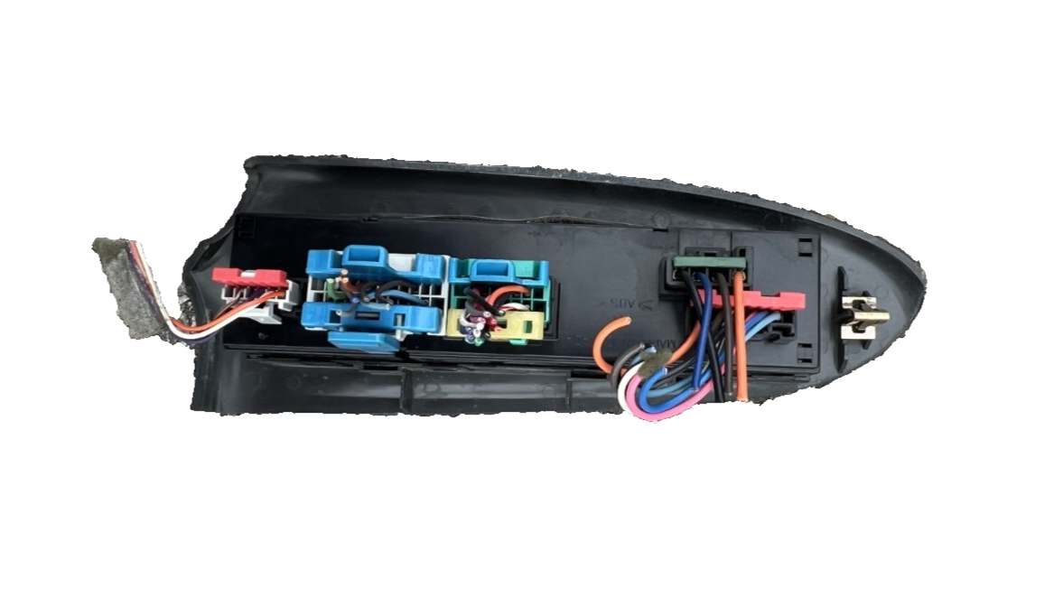 2002-2005 Chevrolet Trailblazer Master Driver Window Switch OEM 15180052