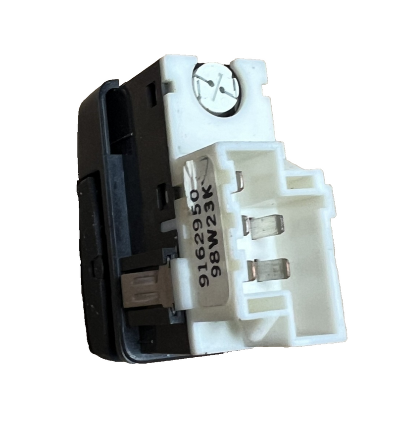 1998-2000 Volvo S70 Sun Roof Sunroof Switch Button OEM 9162950, 98W23K