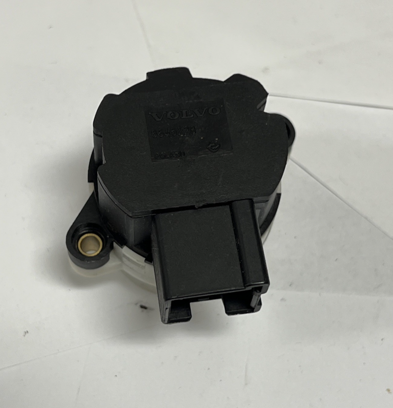 2000-2008 Volvo XC90 Steering Column Ignition Starter Switch Plug 8645228