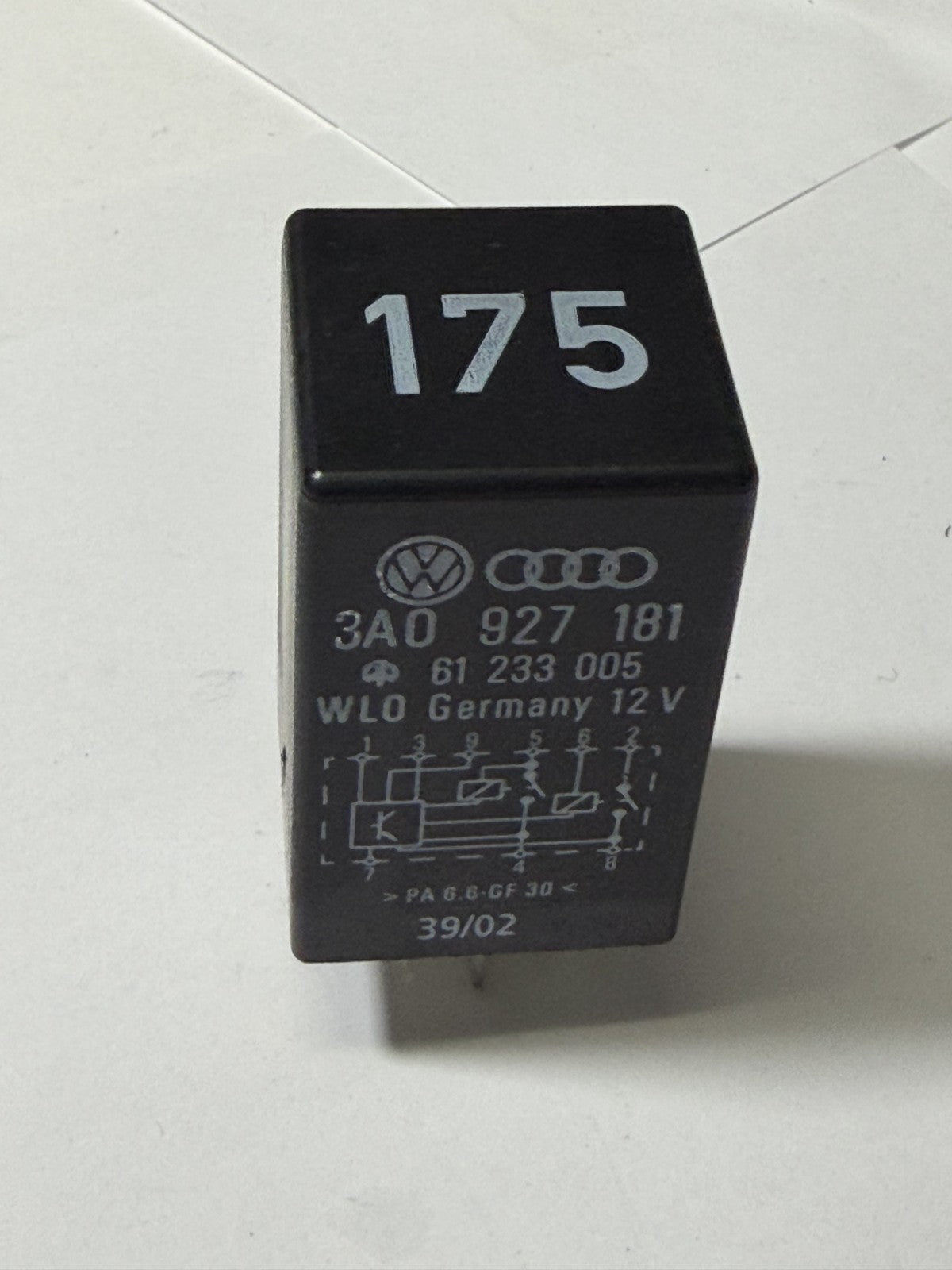 99 00 01 02 03 04 05 Volkswagen Jetta Accessory Power Relay 3A0927181, 61233005