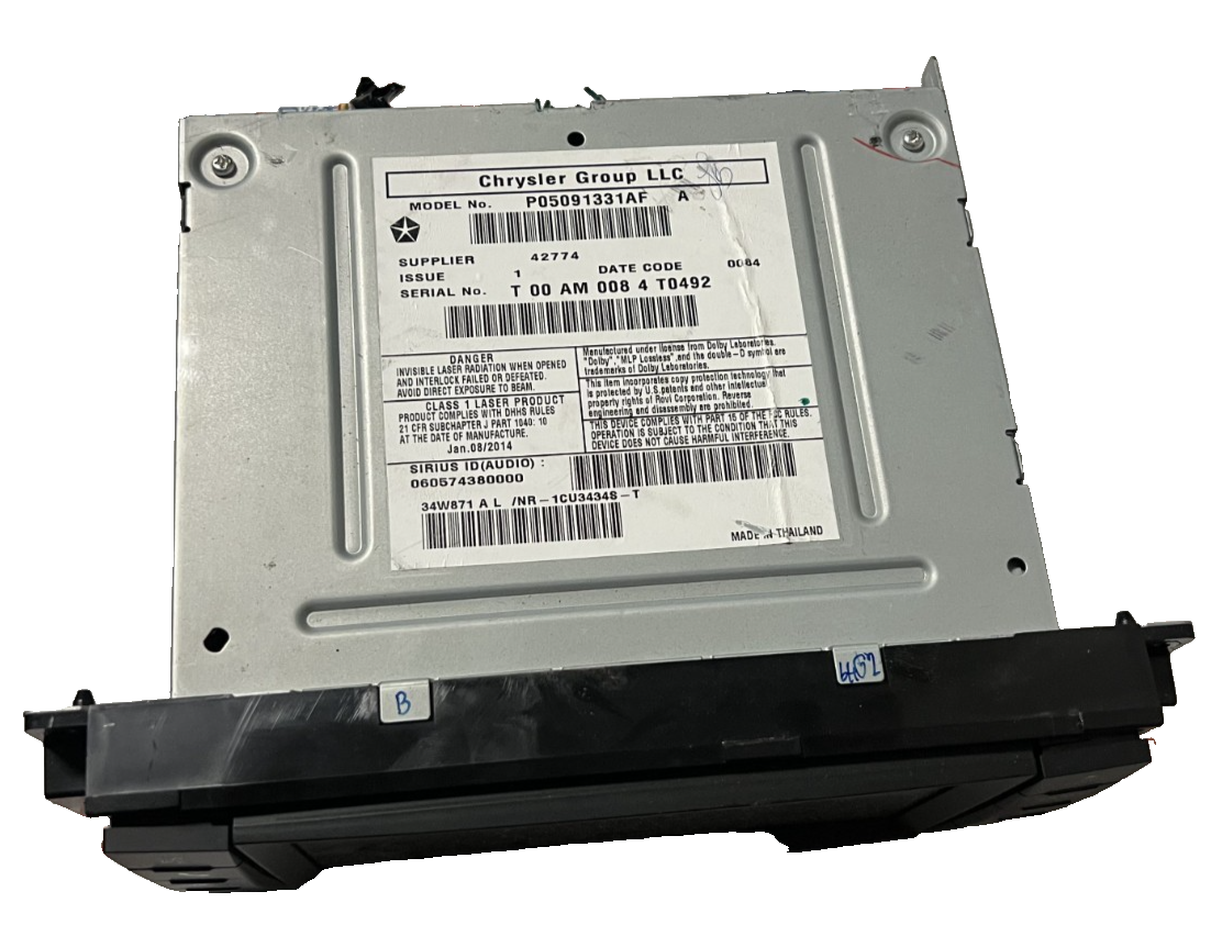2013-2016 Chrysler Town & Country AM FM CD Touchscreen Radio 05091331AF