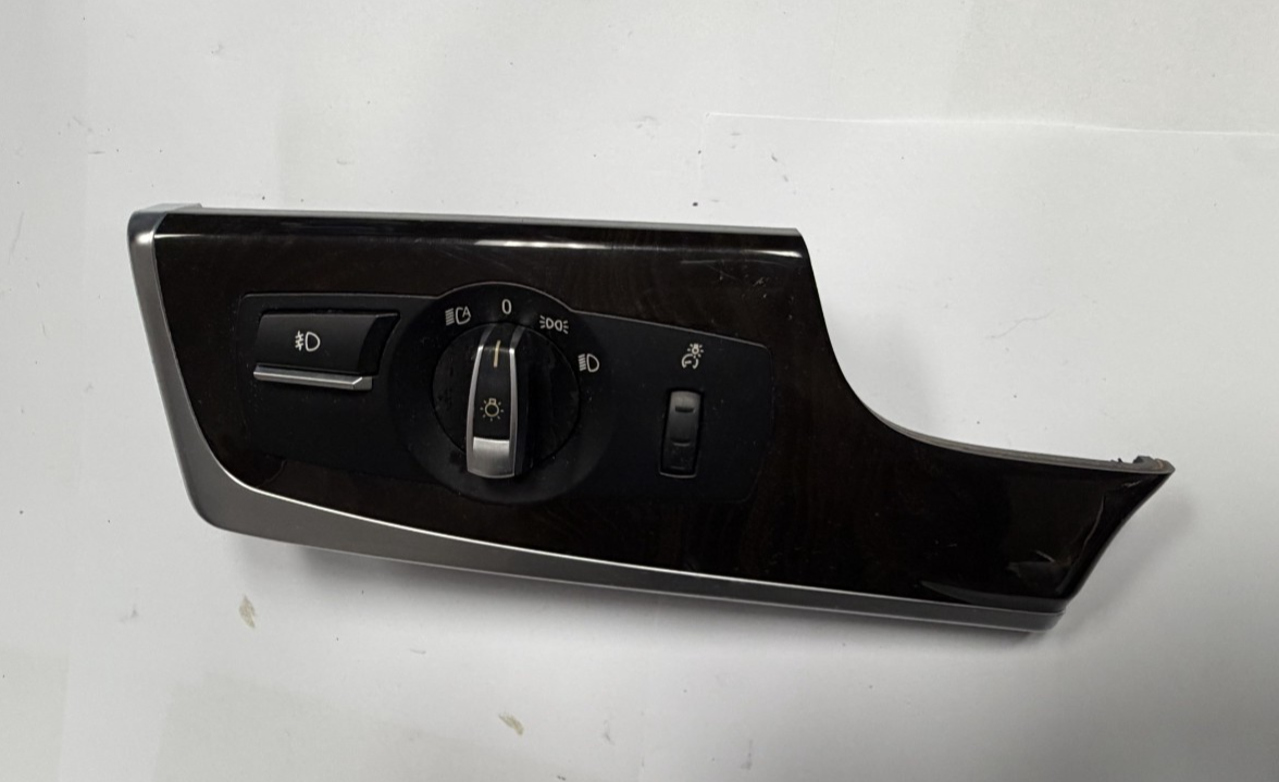 2011-2016 BMW F10 535I 528I Headlight Lamp Switch Control & Trim 9192745 03