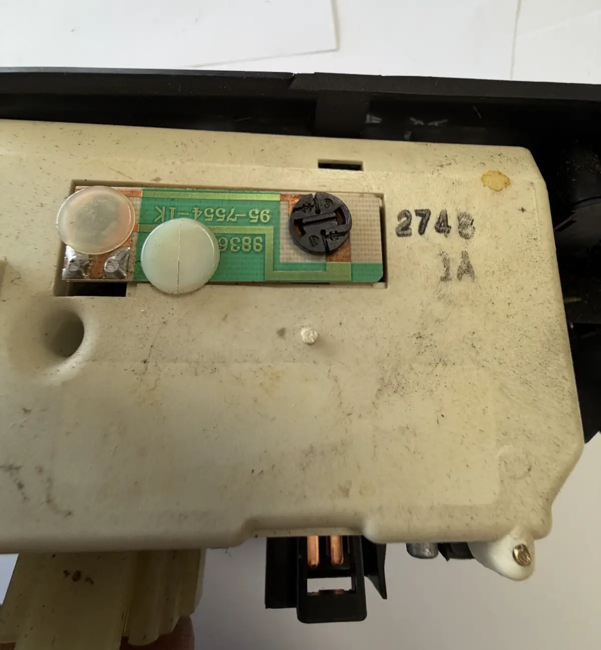 Headlight Headlamp Switch 9575541K fits 1996 1997 1998 1999 2000 Dodge Caravan by Unbranded